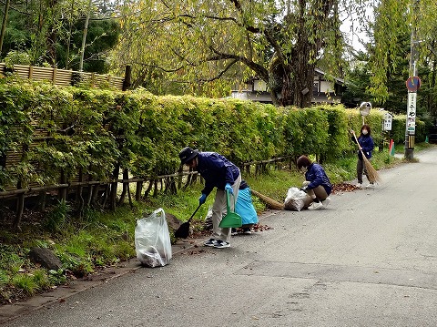 武家屋敷周辺 秋のクリーンアップに参加しました